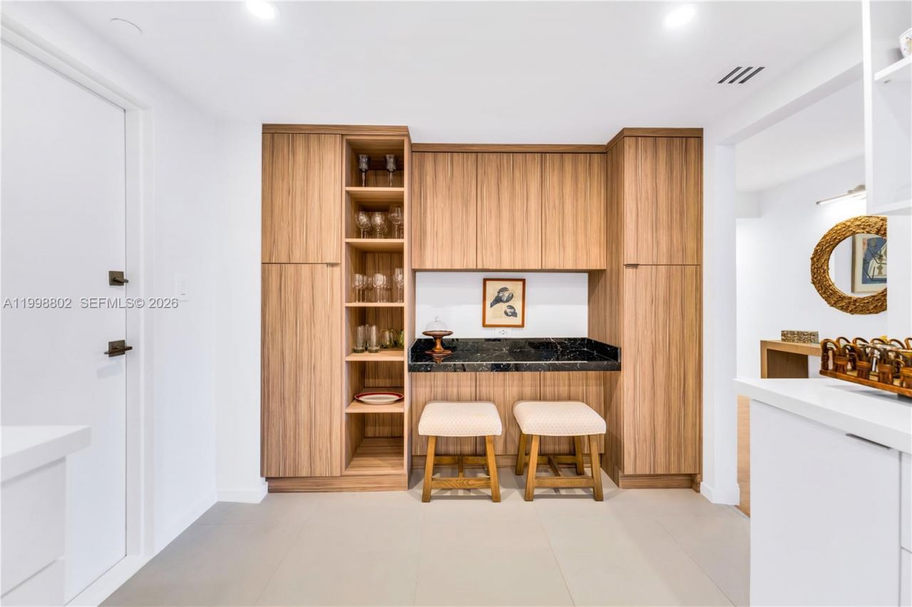 199 Ocean Lane Dr, Unit 306, Key Biscayne, FL 33149 Photo