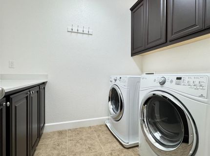 909 Blossom Rock Ln, Folsom, CA 95630 Photo