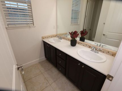 909 Blossom Rock Ln, Folsom, CA 95630 Photo