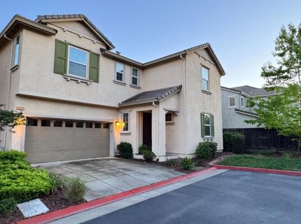 909 Blossom Rock Ln, Folsom, CA 95630 Photo