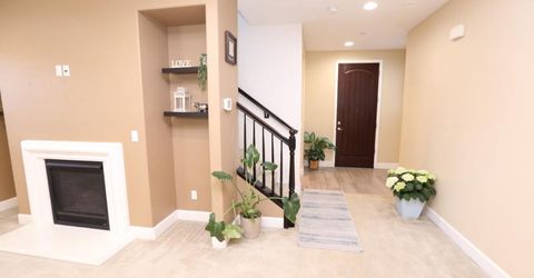 909 Blossom Rock Ln, Folsom, CA 95630 Photo