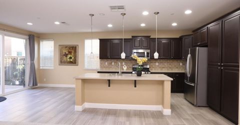 909 Blossom Rock Ln, Folsom, CA 95630 Photo