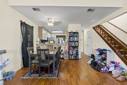 1660 Stuart Square Circle photo 4