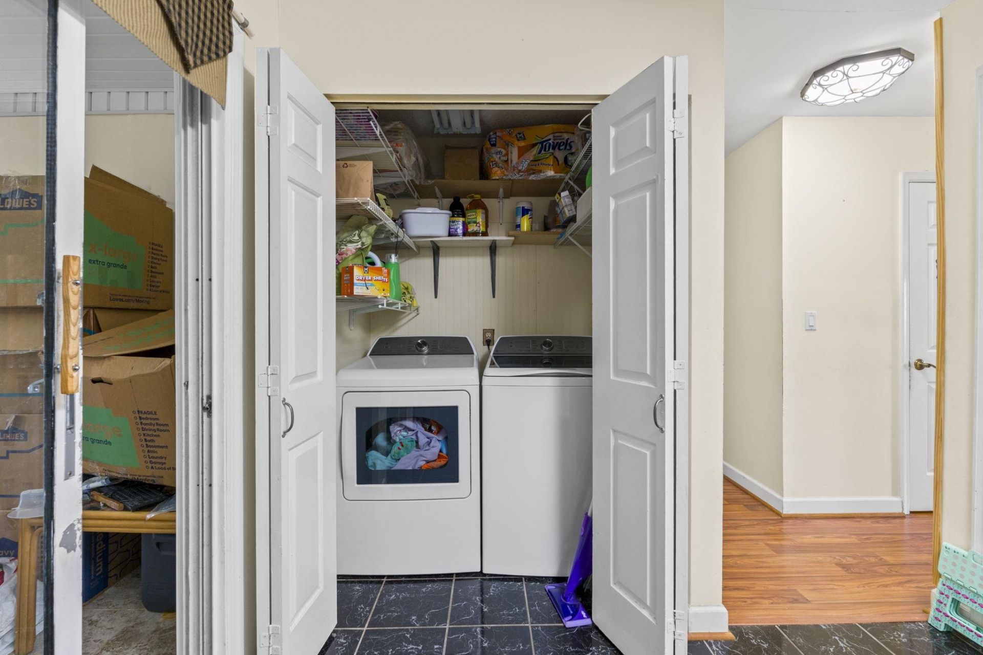 1660 Stuart Square Circle Photo 7