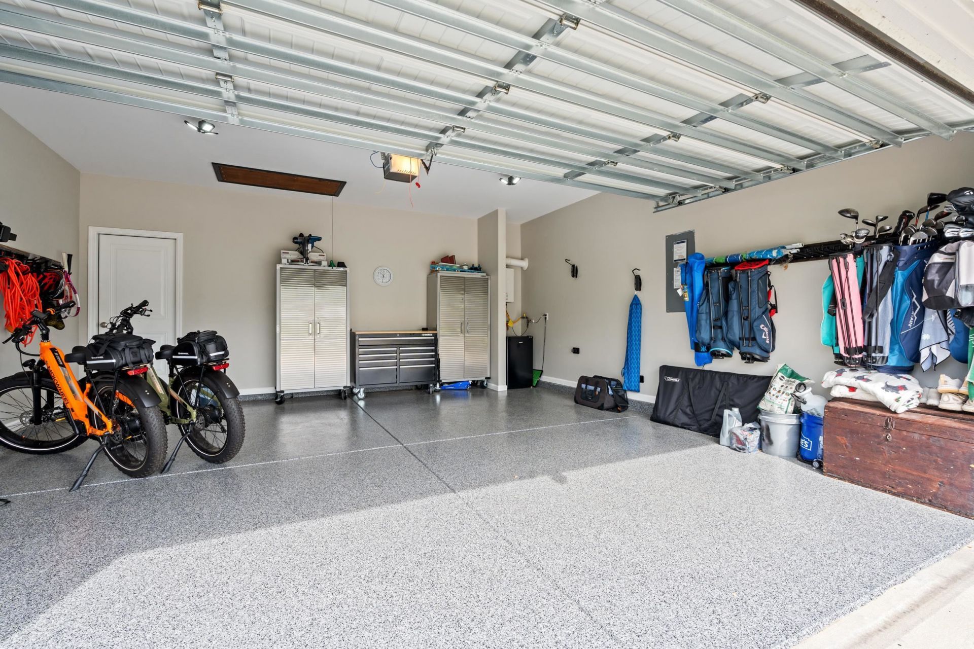 939 Irving Dr. Photo 20