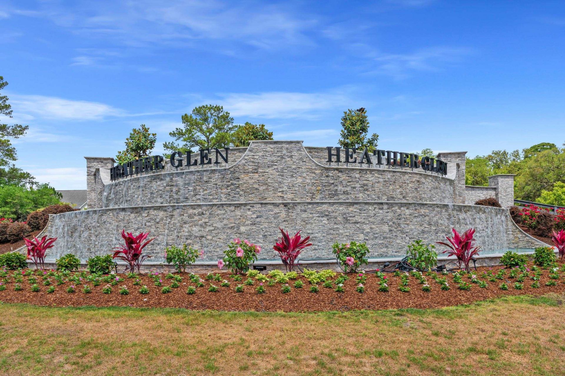 939 Irving Dr. Photo 25