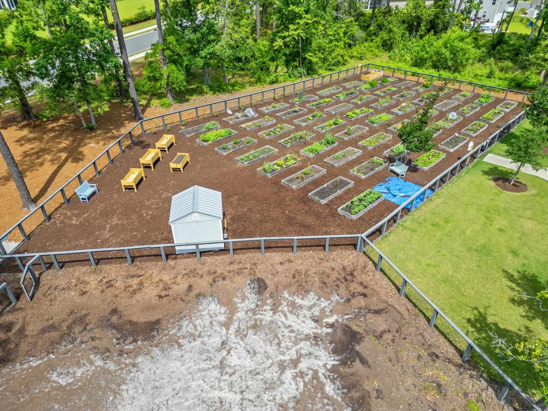 939 Irving Dr. Photo 29