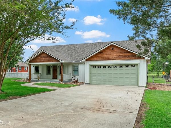 2884 Lakewood Drive, Shreveport, LA 71107