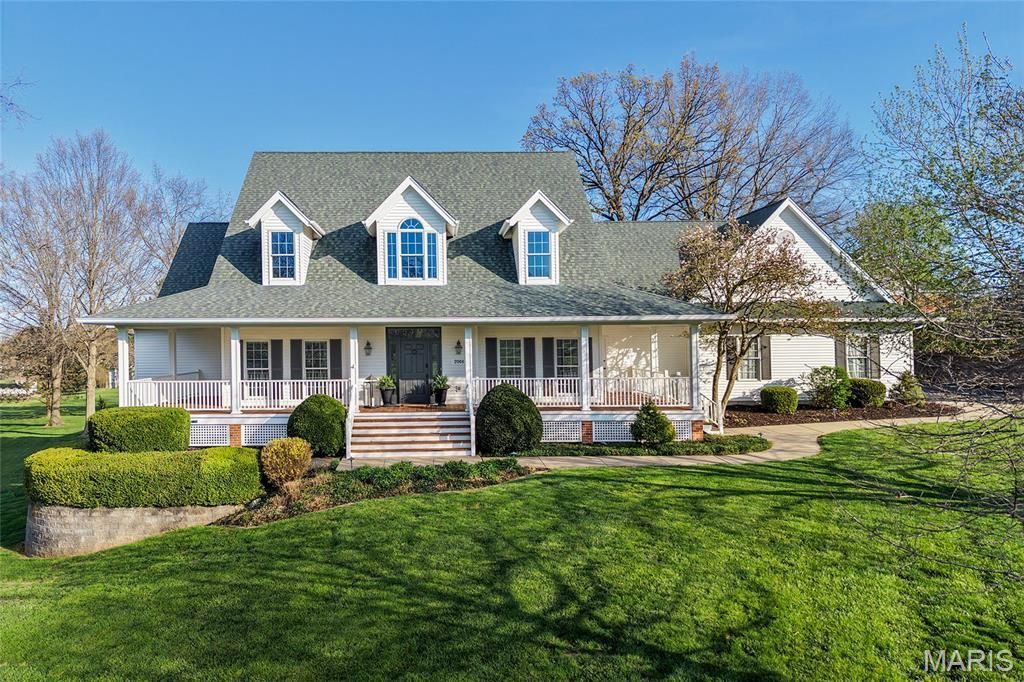 2066 Spring Valley Drive, Washington, MO 63090 Main Photo