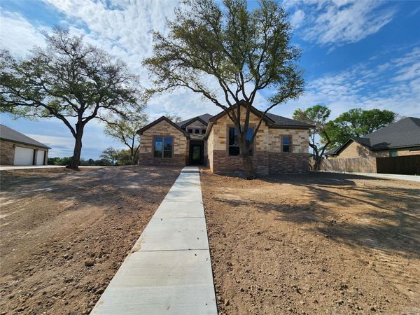 643 Bald Eagle LOOP, Salado, TX 76571