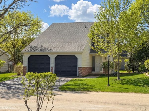 642 Williams Court, Gurnee, IL 60031