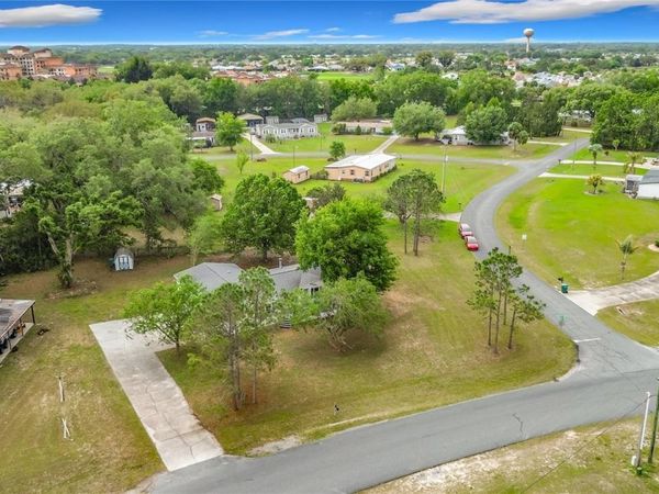 8331 COUNTY ROAD 109, LADY LAKE, FL 32159