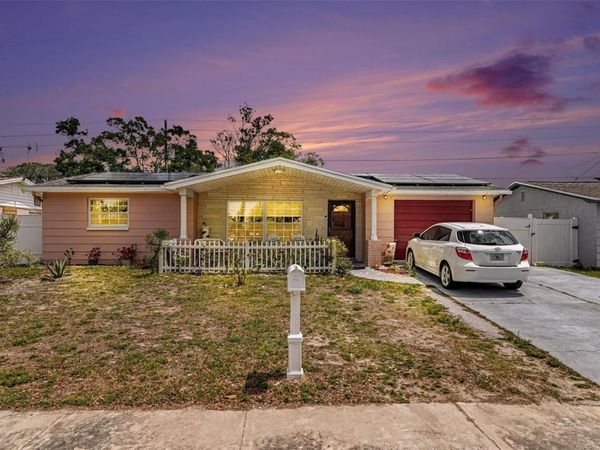 1244 CLASSIC DRIVE , HOLIDAY, FL 34691