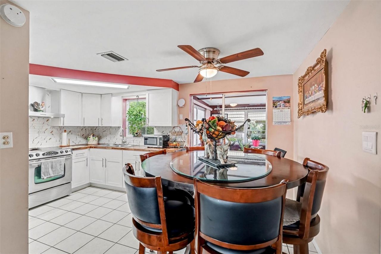 1244 Classic Drive, Holiday, FL 34691 Photo