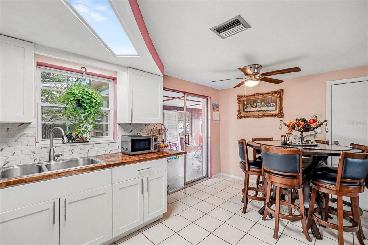 1244 Classic Drive, Holiday, FL 34691 Photo