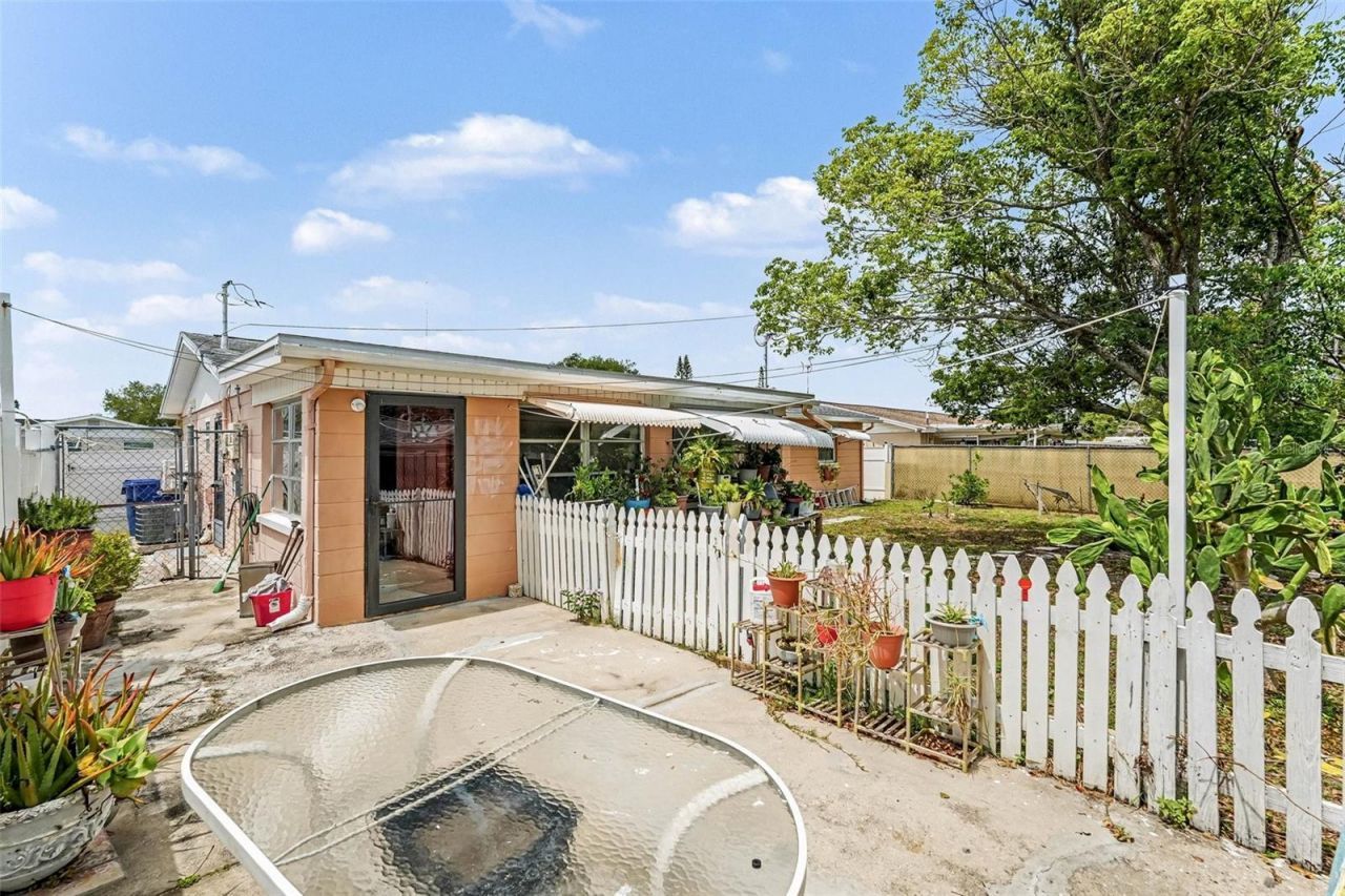 1244 Classic Drive, Holiday, FL 34691 Photo