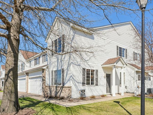357 Frederick Circle, Unit 808, Hastings, MN 55033