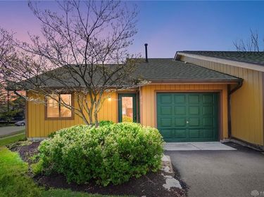 250 Park Meadows Drive, Yellow Springs Vlg, OH 45387