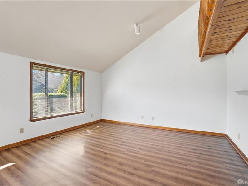 250 Park Meadows Drive, Yellow Springs, OH 45387 Photo 9