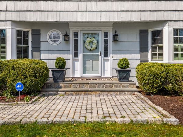 19 Deer Run Road, South Salem, NY 10590