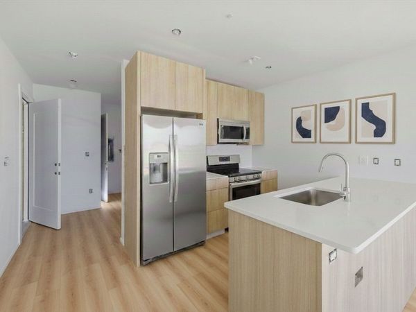 1035 Commonwealth Ave, Unit 501, Boston, MA 02215