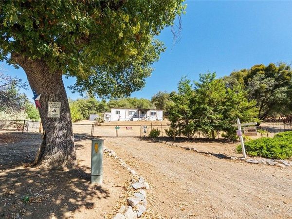 40882 Jean Road, Oakhurst, CA 93644