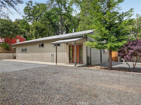 41860 Road 222, Oakhurst, CA 93644