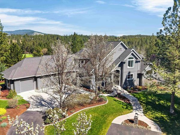 13001 S Fairway Ridge Ln, Spokane, WA 99224