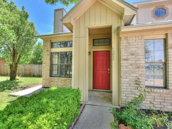 1202 Southwalk ST, Georgetown, TX 78626