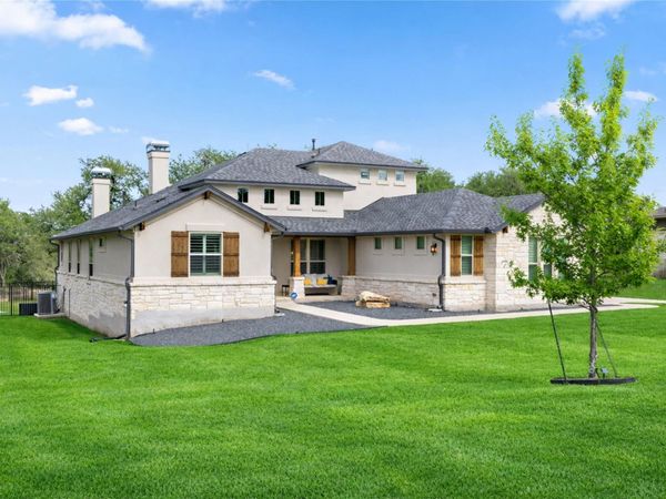 2009 NATURE VIEW LOOP, Driftwood, TX 78619