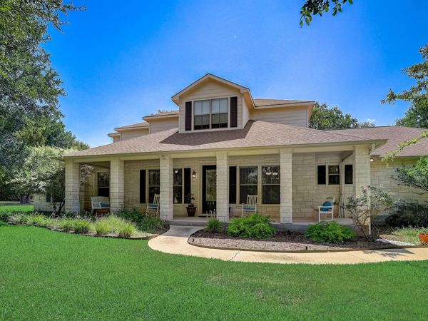 113 Valley View DR, Bastrop, TX 78602