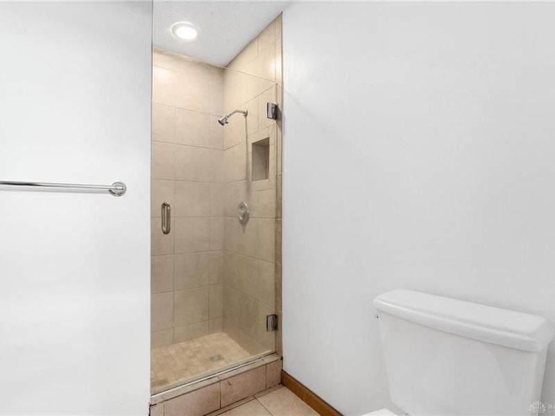 4001 Dogwood Trail, Dayton, OH 45429 Photo 17