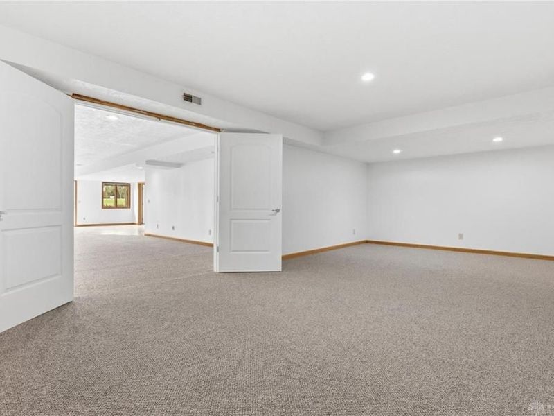 4001 Dogwood Trail, Dayton, OH 45429 Photo 26