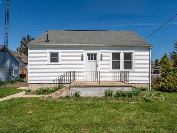 1719 Sandusky Street, Sandusky, OH 44870