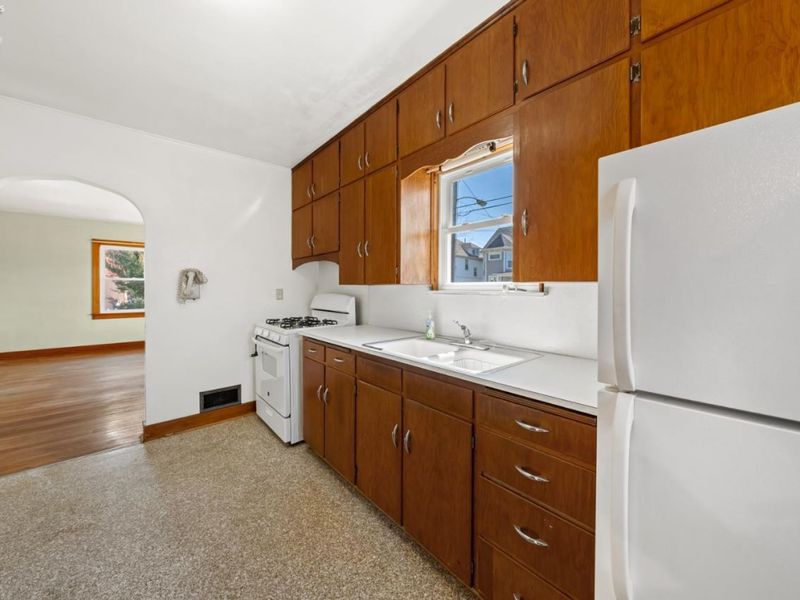 1719 Sandusky Street, Sandusky, OH 44870 Photo 9