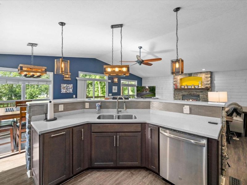 3175 S Memorial Shoreway Drive, Marblehead, OH 43440 Photo 14