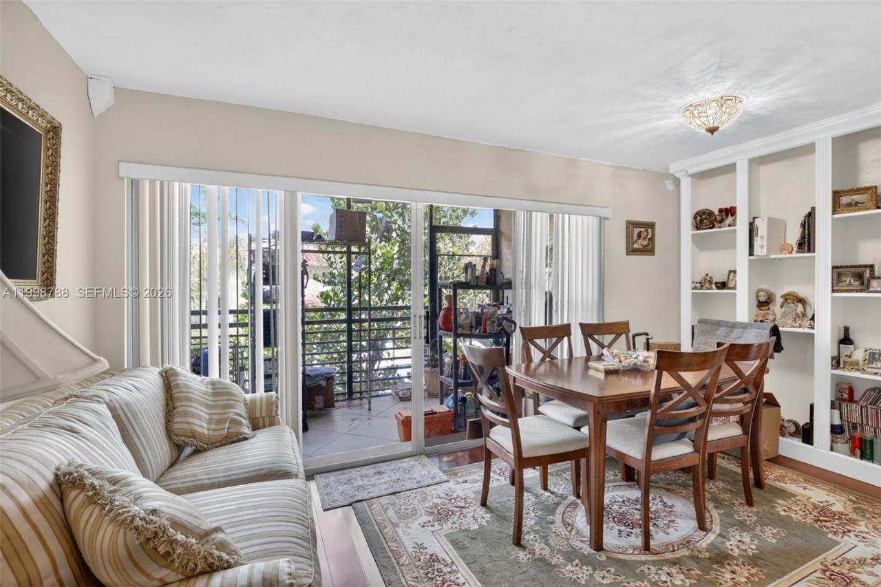 5240 NE 6th Ave , Unit H26, Oakland Park, FL 33334 Photo