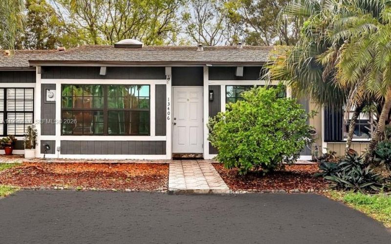 13406 SW 102nd Ln, Miami, FL 33186 Photo