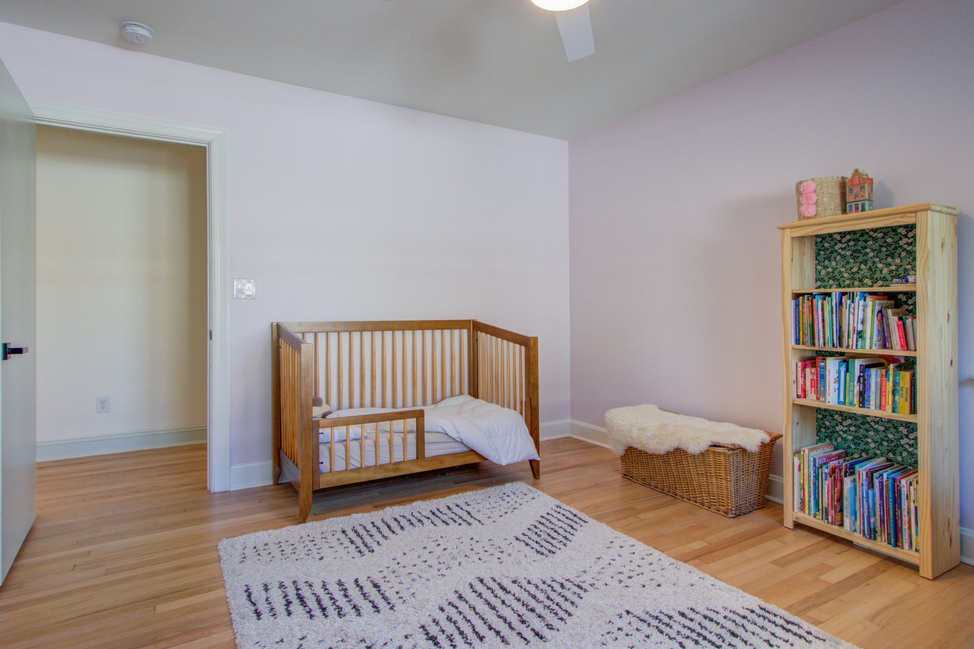 4881 Victoria Avenue Photo 23