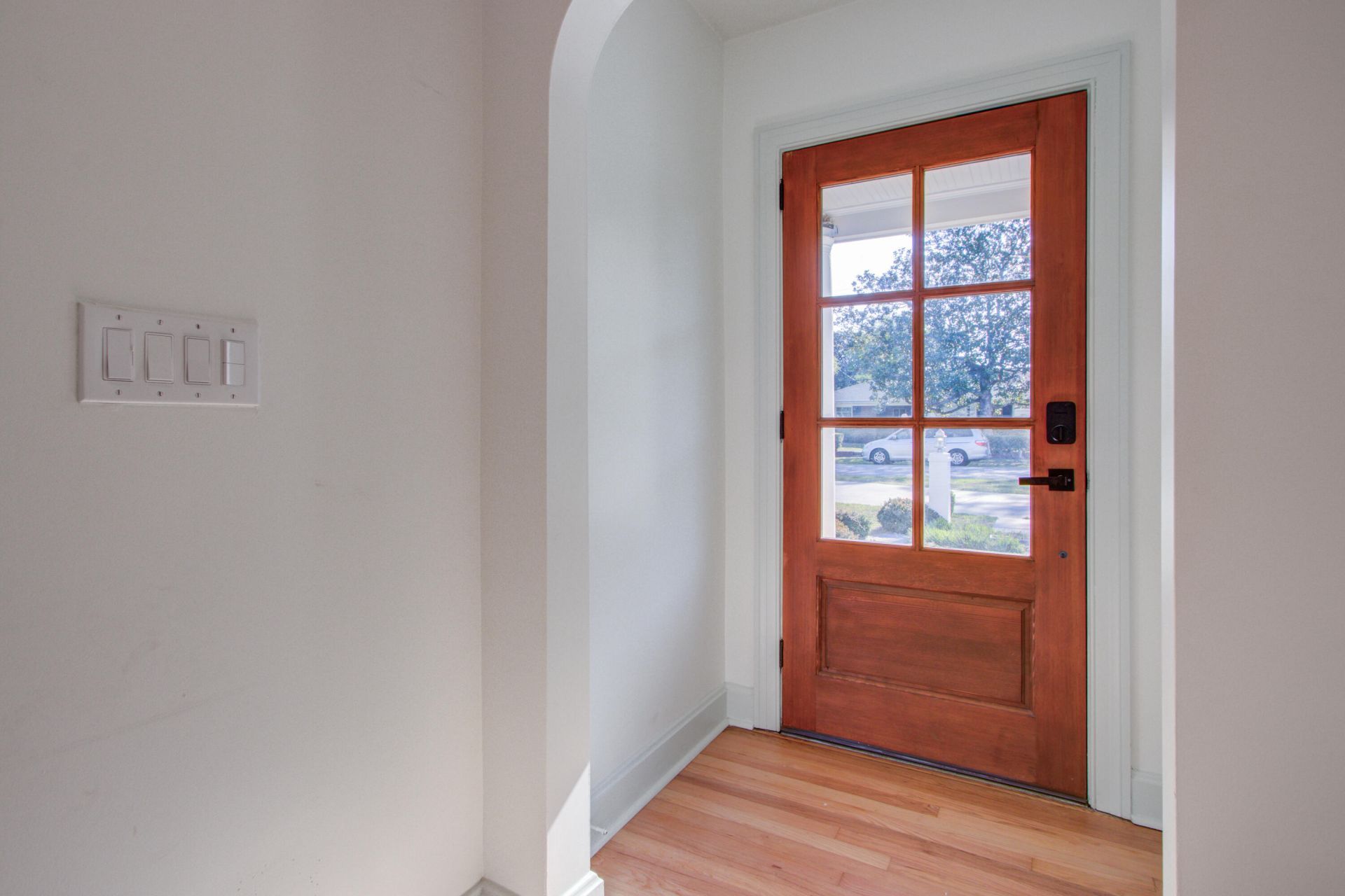 4881 Victoria Avenue Photo 31