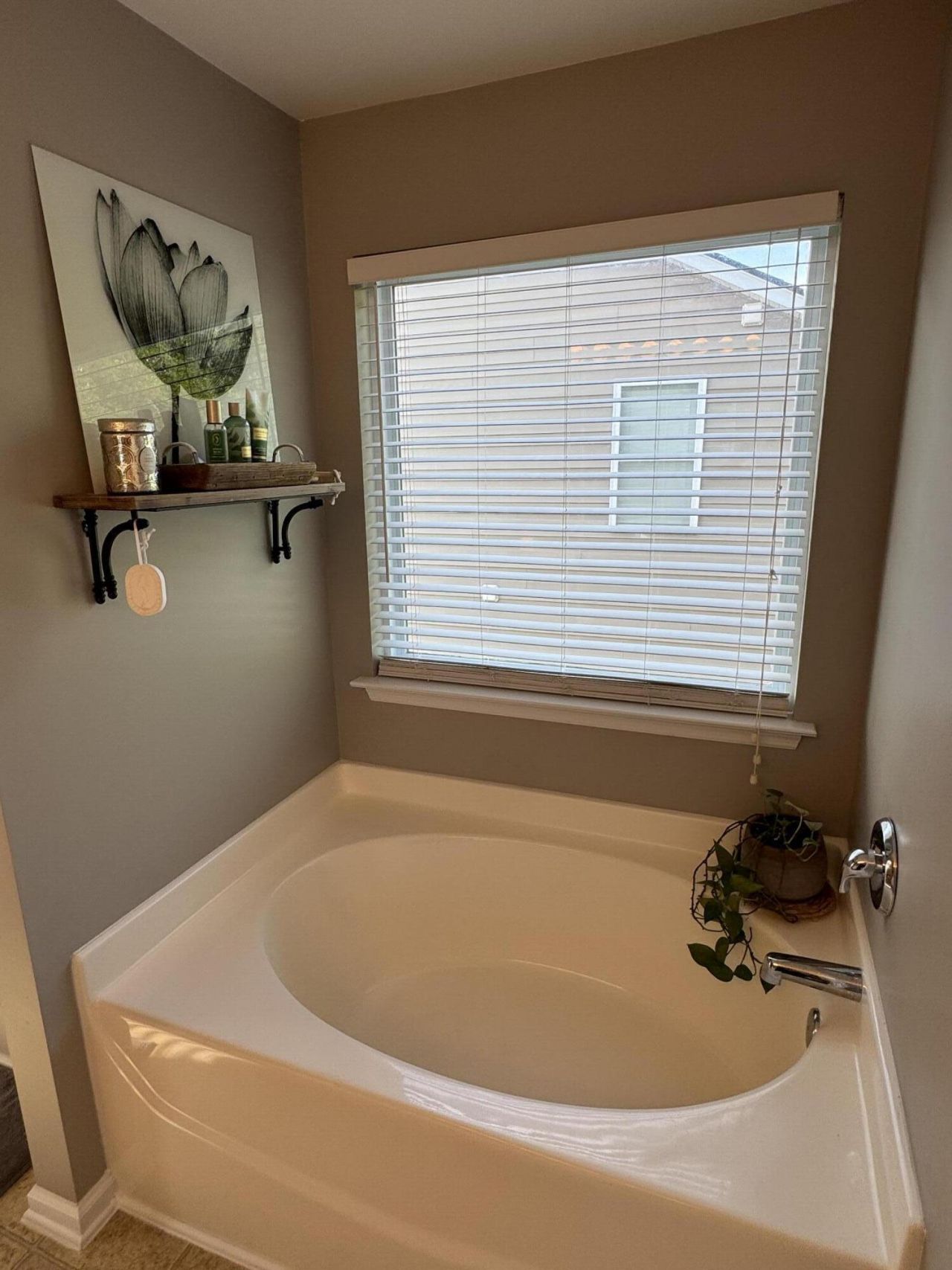 153 Gaslight Boulevard Photo 17