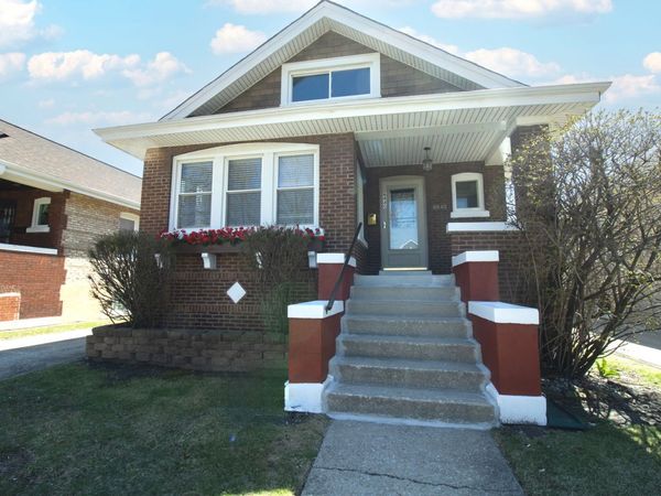 6840 30th Street, Berwyn, IL 60402