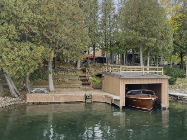 N7295 Ridge Rd, Plymouth, WI 53073