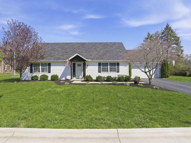 198 S Vine Street, Pataskala, OH 43062 Photo 1