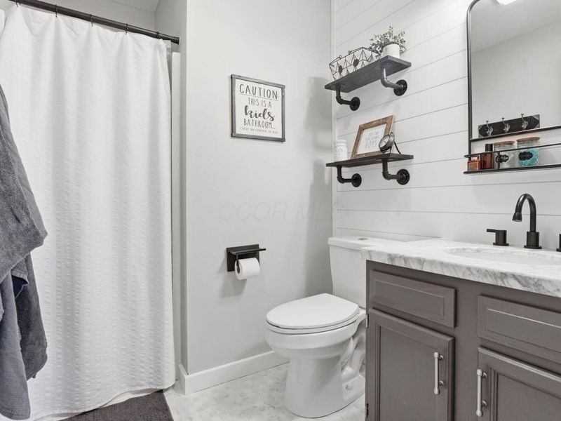 198 S Vine Street, Pataskala, OH 43062 Photo 24