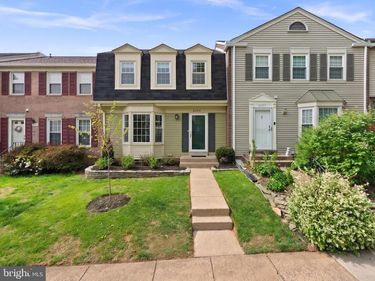 8555 DELLWAY LANE, VIENNA, VA 22180