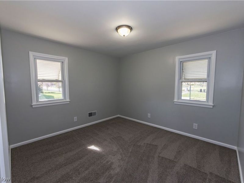 1132 Battles Avenue, Akron, OH 44314 Photo 21