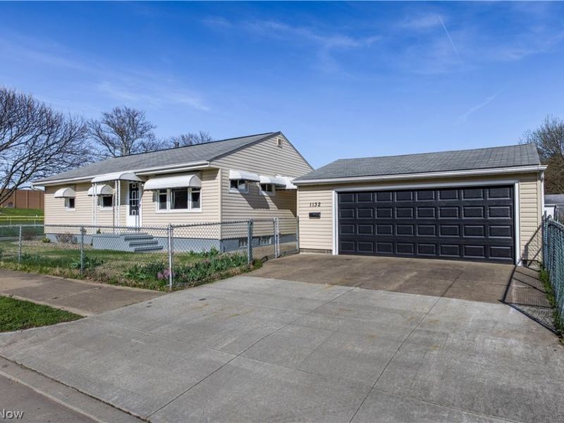 1132 Battles Avenue, Akron, OH 44314 Photo 3