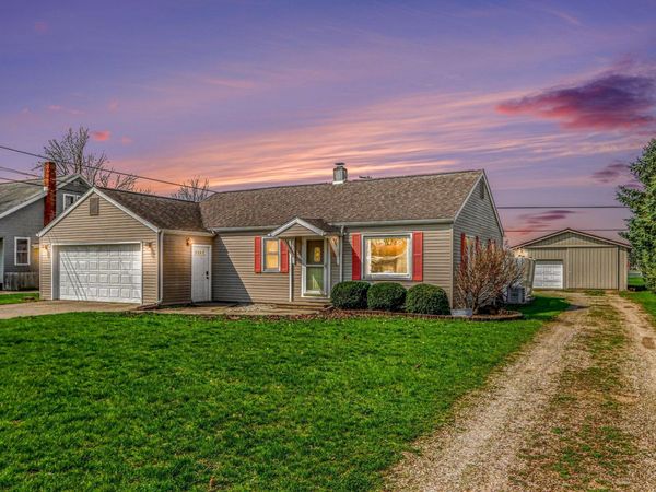 206 S Laird Street, White Pigeon, MI 49099