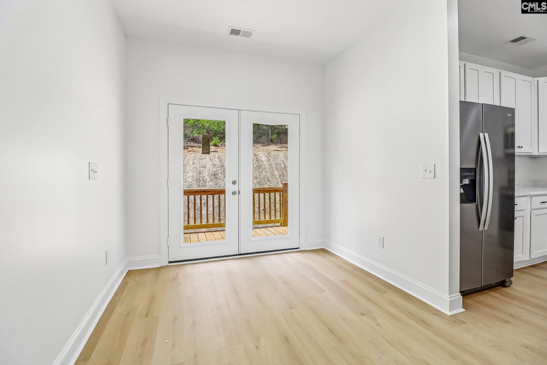 145 Pond Oak Lane Photo 4